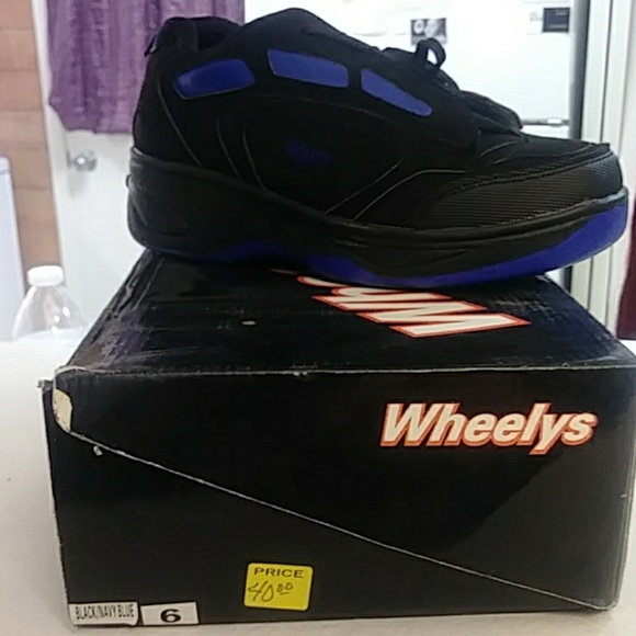 Wheely"s Shoe Skates - Picture 1 of 5